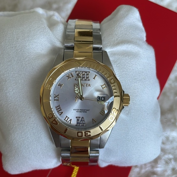 Invicta Pro Diver Stainless Steel Women’s Quartz Watch